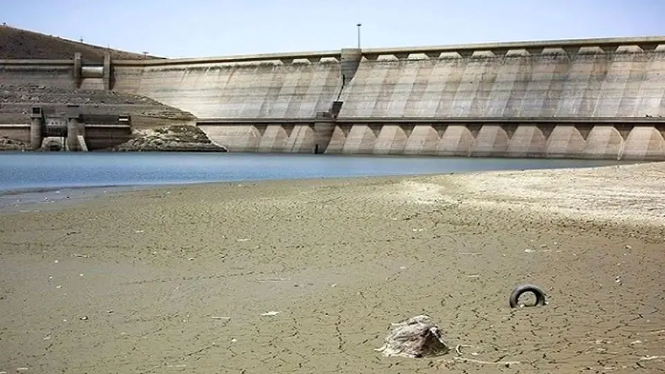 خشک‌ترین پاییز قرن در پایتخت/ذخایر آب سدهای اصلی تأمین‌کننده آب شهر به کمترین سطح در ۶۰ سال اخیر رسید/ بسته شدن ۹۳۵ حلقه چاه در استان تهران_699f6c1cded30.webp